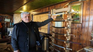 İş yerini müzeye çevirdi