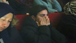 İsrail zulmünün konuşulduğu konferansta katılımcılar gözyaşlarına boğuldu