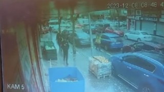 İstanbulda akıl almaz olay kamerada: Kadın sürücü aracı boydan boya çizdi