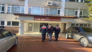 İstanbulda aranan firari Bartında yakalandı