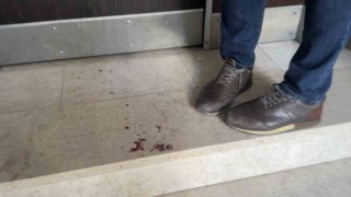 İstanbulda üniversite öğrencisi genç kıza bıçaklı saldırı: “Abi korkuttun beni” dediği şahıs belinden bıçakladı