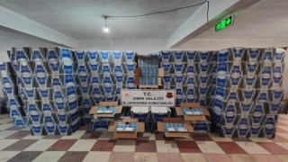 İzmirde 5 milyon 320 bin boş makaron ele geçirildi