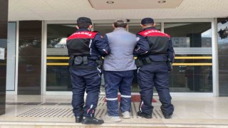 Jandarmadan aranan şahıslara operasyon: 23 kişi tutuklandı