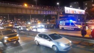 Kadıköyde bir kişi üst geçitten atladı