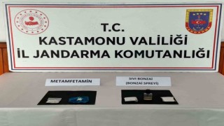 Kağıt peçeye emdirilmiş kannabinoid ele geçirildi: 1 tutuklama