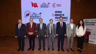Kahramanmaraş’ta Deprem Paneli Gerçekleştirildi