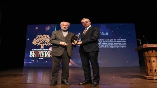 Kahramanmaraşta edebiyat ödülleri sahiplerini buldu