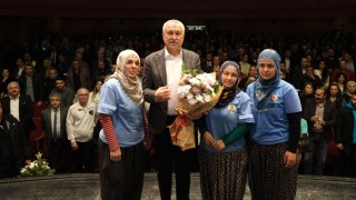 Karalar, Belediye Çalışanları İle Bir Araya Geldi