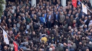 Karalar ve Milletvekilleri, Operasyona Tepki Gösterdi