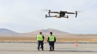 Karamanda jandarmadan dron destekli trafik uygulaması