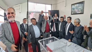 Karamanlı’da CHP’nin yaptığı ön seçimi Ali Hacıbeyoğlu kazandı