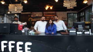 Kardeşlerin kafe açma hayalini deprem bile yok edemedi