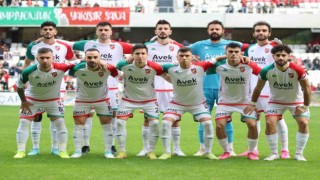Karşıyaka, hedeften uzaklaştı