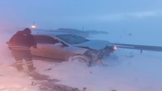 Karsta trafik kazası: 1 ölü, 6 yaralı