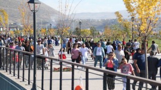 Kayserililer hafta sonu Millet Bahçesine akın etti