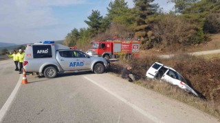 Kazada yaralanmasına rağmen annesinin cenazesi başında saatlerce bekledi