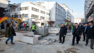 Kemeraltının ana caddeleri göz kamaştıracak