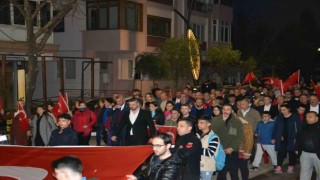 Keşanda “Şehitlere Saygı ve Teröre Lanet Yürüyüşü” yapıldı
