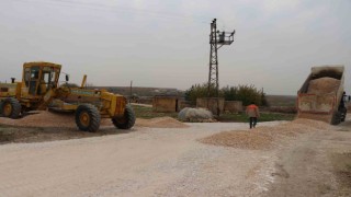Kırsal mahallelerde üstyapı çalışması devam ediyor