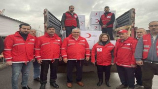 Osmaniye'deki depremzedelere Türk Kızılay'ından Gıda ve giyecek yardımı