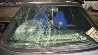 Kocaelide garip olay: 35 aracın camını patlatıp kayıplara karıştılar