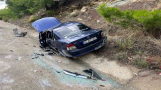 Kontrolden çıkan otomobil şarampole devrildi: 3 yaralı