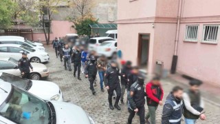 Konyada aranan 71 şahıs yakalandı