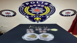 Konyada şüphe üzerine durdurulan araçtan uyuşturucu zulası çıktı