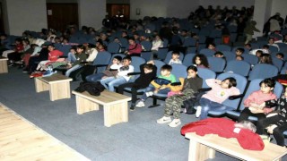 Körfezde çocuklar sinemayla buluştu