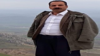 Köy muhtarı ahırda ölü bulundu