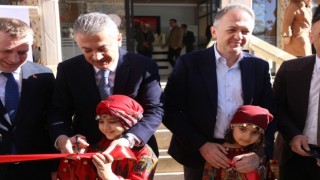 Kültür ve Turizm Bakan Yardımcısı Gökhan Yazgı Mardinde kütüphane açılışına katıldı