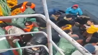 Kuşadasında denizde can pazarı