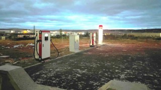 Kütahya 30 Ağustos OSBye elektrikli araç istasyonu kuruldu