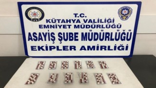Kütahyada bir haftada uyuşturucu operasyonlarında yakalanan 42 şahıstan 5i tutuklandı