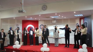 Kütahyada Eğitim Zirvesi konulu etkinlik