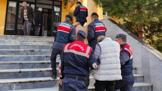 Kütahyada haklarında 39 yıl ve 40 yıl 6 ay kesinleşmiş hapis cezası bulunan 2 hükümlü yakalandı