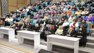 Kütahyada Kadın hakları ve aile içi iletişim semineri