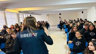 Kütahyada lise öğrencilerine siber güvenlik, teknoloji bağımlılığı ve yasa dışı bahis anlatıldı