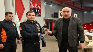 Libyada görev alan Manisa İtfaiyesine teşekkür plaketi