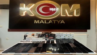 Malatyada çok sayıda kaçak cep telefonu ele geçirildi