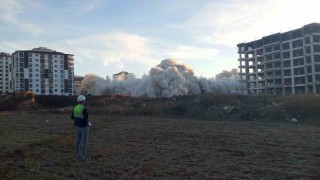 Malatyada patlayıcı ile yıkımlara ara verildi