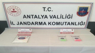 Manavgat'ta uyuşturucu operasyonu: 3 gözaltı