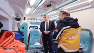 Mardinde 4 yeni ambulans hizmete girdi
