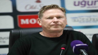 Markus Gisdol: “3 maçtır üst üste kazanıp, harika bir hafta geçirdik”