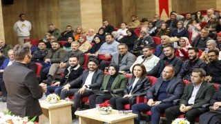 Mehmet Akif Ersoy Gazzeyi Niğdede anlattı