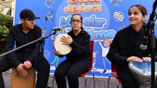 Mersin'de Engelsiz Yaşam Merkezleri Etkinliği: Müzik, Dans ve Piyano Dinletisi