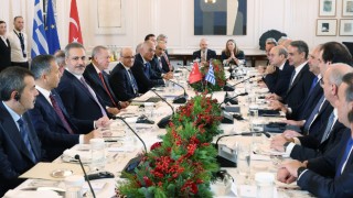 Miçotakis: “Türk vatandaşlarının Doğu Ege adalarını ziyaret etme serbestisini ele aldık”