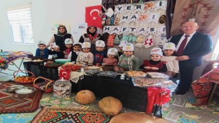 Minikler yerli malı haftasını velileri tarafından hazırlanan yiyecekleri paylaşarak kutladı