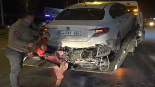 Motosiklete çarpan sürücü olay yerinden kaçtı