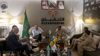 NATO Genel Sekreteri Stoltenberg, Suudi Arabistan'da